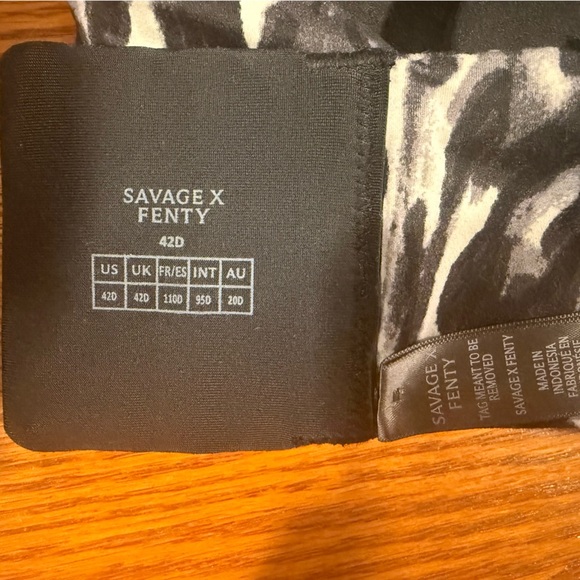 Savage X Fenty multiway pushup bra 42D leopard print wireless NWT - Picture 3 of 3